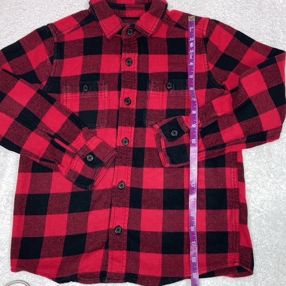 5/$20 Buffalo check red black flannel button down medium 7/8 - Picture 2 of 6